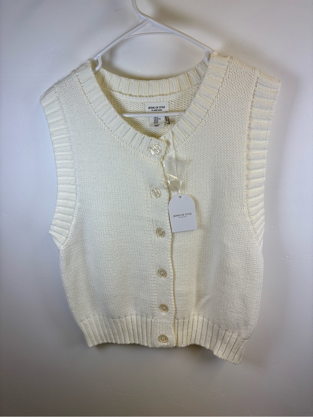 REVOLVE SONG OF STYLE SWEATER VEST WOMEN XL  CREAM BUTTON FRONT SLEEVELESS KNIT